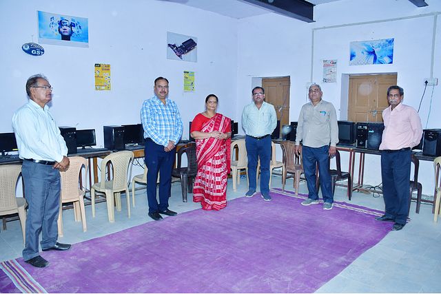 Computer Lab - Smt. Gomati Devi T.T. College
