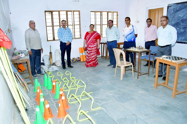 Games Roo - Smt. Gomati Devi T.T. College